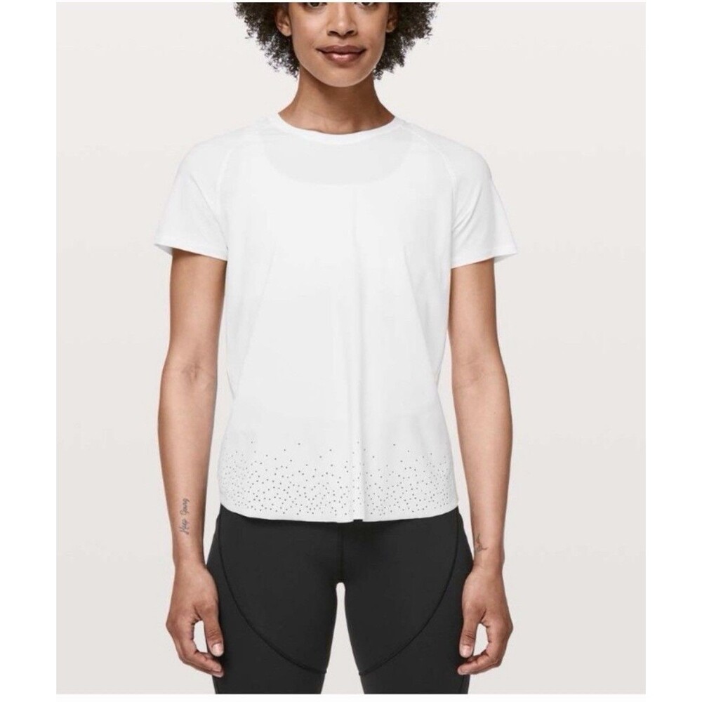 Lululemon Quick Pace Short Sleeve Shirt Womens 6 White Athletic Running Top